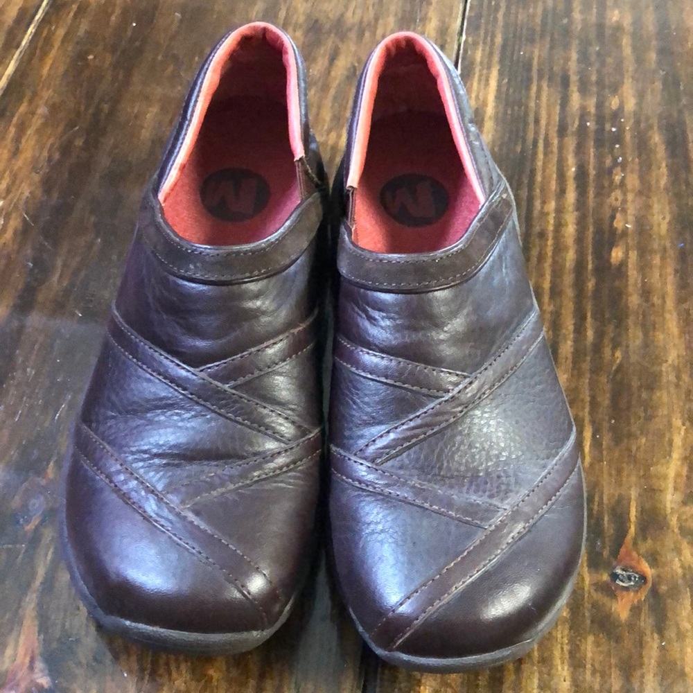 Merrell Women’s Size 7.5 Shoes